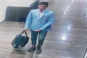 शादी में सूट पहन 7 लाख के ज़ेवरात चोरी करने वाले आरोपी को पुलिस ने मध्यप्रदेश से धरदबोचा Chhattisgarh Crimes
