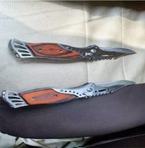 ऑनलाइन ऑर्डर कर बटनदार धारदार चाकू मंगाने वाला अपचारी बालक गिरफ्तार Chhattisgarh Crimes