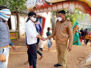 नव वर्ष के प्रथम दिन माँ जतमई धाम में लगा दर्शनार्थियों का तांता, पुलिस मित्र टीम ने संभाला व्यवस्था Chhattisgarh Crimes