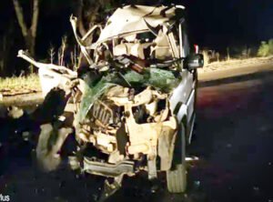 NH-30 में हाइवा-स्कॉर्पियों की टक्कर, एक की मौत, 4 की हालत गंभीर Chhattisgarh Crimes