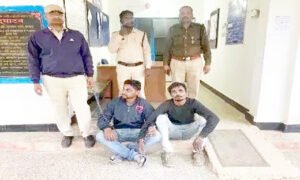 कथित पत्रकार और आदतन अपराधी गिरफ्तार, दिनदहाड़े घर मे घुसकर वारदात को दिए थे अंजाम Chhattisgarh Crimes