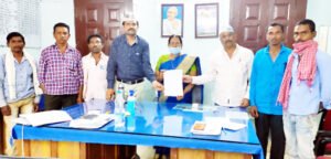 महासमुंद जिले में शिक्षा का है बुरा हाल : भूपेन्द्र चन्द्राकर Chhattisgarh Crimes