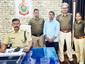 रायगढ़ पुलिस ने रेप के आरोपी को उत्तरप्रदेश से किया गिरफ्तार Chhattisgarh Crimes