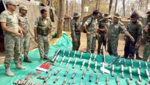 सुरक्षाबलों को मिली बड़ी सफलता, भारी मात्रा में बरामद हुए विस्फोटक पदार्थ, एसपी ने की मामले कि पुष्टि Chhattisgarh Crimes