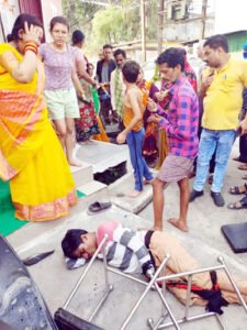 बिलासपुर के ज्वेलरी शॉप के संचालक को लुटेरों ने दिनदहाड़े गोली मारी Chhattisgarh Crimes