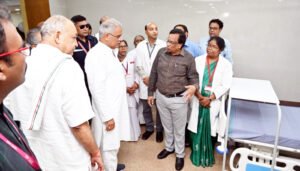 शानदार इंफ्रास्ट्रक्चर और मेडिकल फैसिलिटी वाले हाइटेक जिला अस्पताल में मरीजों का हो सकेगा बेहतर उपचार Chhattisgarh Crimes