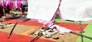 मुख्यमंत्री सामूहिक विवाह कार्यक्रम के दौरान गिरा पंडाल, 53 जोड़ों में से कई दूल्हा और दुल्हन हुए घायल Chhattisgarh Crimes