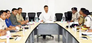 रायपुर एसएसपी ने ली समीक्षा बैठक, नशे पर और अधिक नियंत्रण और कार्यवाही के दिए निर्देश Chhattisgarh Crimes