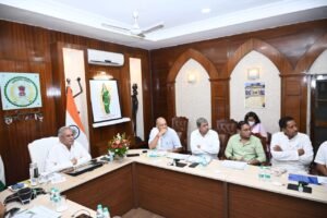 गौठानों के उत्पादों की होगी ब्रांडिंग, विक्रय के लिए अमेजान, फ्लिपकार्ड जैसे सोशल प्लेटफॉर्म का होगा उपयोग Chhattisgarh Crimes