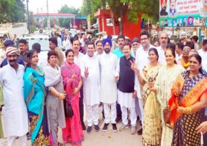 महासमुंद में बीजेपी को बड़ा झटका, प्रकाश चंद्राकर नहीं बचा पाए अपनी कुर्सी, कांग्रेस में जश्न का माहौल Chhattisgarh Crimes