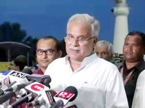 मुख्यमंत्री ने मध्यप्रदेश के बैंकों की तुलना में 2 गुना से अधिक वेतन बढ़ोतरी पर जांच कराने के दिये निर्देश Chhattisgarh Crimes