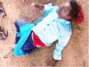 दो अलग-अलग जगहों पर 2 युवकों की तालाब में तैरती हुई मिली लाशें Chhattisgarh Crimes