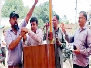 हड़ताल खत्म, फेडरेशन के अध्यक्ष के खिलाफ कर्मचारियों ने की नारेबाजी Chhattisgarh Crimes