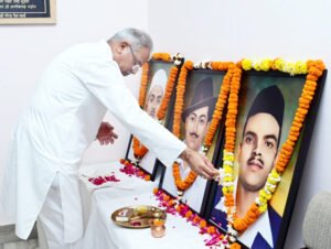 मुख्यमंत्री ने भगत सिंह, राजगुरू और सुखदेव के शहादत दिवस पर उन्हें किया नमन Chhattisgarh Crimes