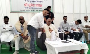 मुख्यमंत्री भूपेश बघेल ने पूरी की बिलासपुर प्रेस क्लब अध्यक्ष की मांग, कहा- पत्रकारों को जल्द मिलेगी जमीन… Chhattisgarh Crimes