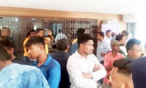 बकरा चोरी पर घिरे भाजपा पार्षद, महिला-पुरुषों ने की जमकर पिटाई Chhattisgarh Crimes