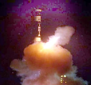 रक्षा क्षेत्र में बड़ी कामयाबी, नई पीढ़ी की बैलिस्टिक मिसाइल अग्नि प्राइम का सफल परीक्षण Chhattisgarh Crimes