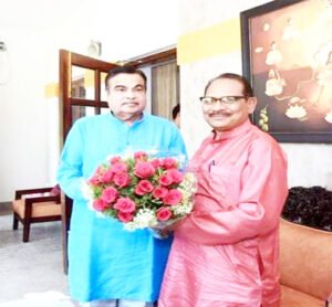 कैबिनेट मंत्री प्रेमसाय टेकाम ने केन्द्रीय मंत्री नितिन गडकरी से की मुलाकात, अंबिकापुर-बनारस मार्ग को राष्ट्रीय राजमार्ग का दर्जा देने का किया अनुरोध Chhattisgarh Crimes