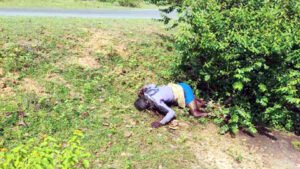 जंगल के बीच में शख्स की मिली लाश Chhattisgarh Crimes