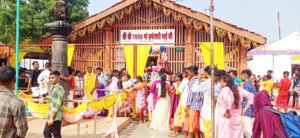 पंचमी पर मां के आंगन में दर्शनार्थियों का उमड़ा हुजूम Chhattisgarh Crimes