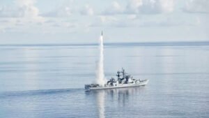 भारतीय नौसेना को मिली बड़ी कामयाबी, बंगाल की खाड़ी में वॉर शिप से लॉन्च किया ब्रह्मोस Chhattisgarh Crimes