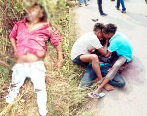 ट्रक ने 2 बाइक सवार युवकों को रौंदा, 2 लोगों की मौत Chhattisgarh Crimes