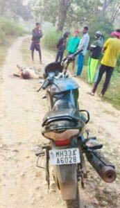 नक्सलियों ने मुखबिरी के शक में की युवक की हत्या Chhattisgarh Crimes