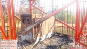 नक्सलियों ने मोबाइल टॉवर को लगाई आग… Chhattisgarh Crimes