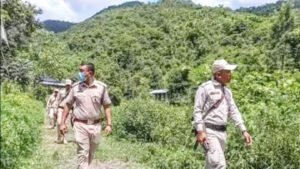 मणिपुर में फिर से फैली हिंसा की आग, गोलीबारी में हुई 13 लोगों की मौत Chhattisgarh Crimes