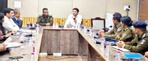 नव वर्ष को लेकर प्रशासन की बैठक: सुरक्षा के चाक-चौबंद इंतजाम के दिए निर्देश Chhattisgarh Crimes