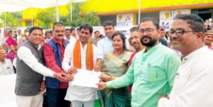 प्रधानमंत्री नरेन्द्र मोदी एवं मुख्यमंत्री विष्णु देव साय ने ‘विकसित भारत संकल्प यात्रा‘ के लिए वीडियो कॉन्फ्रेंसिंग के माध्यम से दिया सन्देश Chhattisgarh Crimes