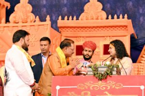 मुख्यमंत्री विष्णु देव साय श्रीमद भागवद कथा में हुए शामिल Chhattisgarh Crimes