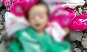 हथबंद में रायपुर-बिलासपुर रेलवे ट्रैक पर मिला नवजात का शव Chhattisgarh Crimes
