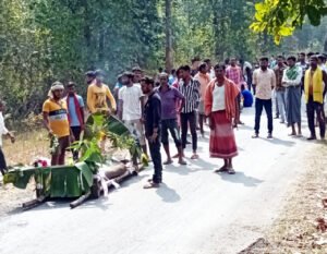 लाश को दफनाने के लिए वन विभाग के मैदानी अमले के कर्मचारी ने किया माना Chhattisgarh Crimes