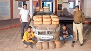 1.20 क्विंटल गांजे के साथ दो अंतरराज्यीय तस्कर गिरफ्तार, ओडिशा से ले जा रहे थे महाराष्ट्र Chhattisgarh Crimes