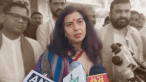 इलेक्टोरल बॉंड पर कांग्रेस के आरोप पर सरोज पांडेय का पलटवार, कहा- कोई घोटाला है तो प्रमाणित करके दिखाएं Chhattisgarh Crimes