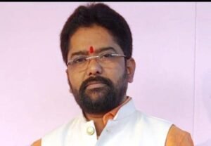 नक्सलियों ने शादी कार्यक्रम में गए भाजपा नेता को चाकू से हमला कर उतारा मौत के घाट Chhattisgarh Crimes