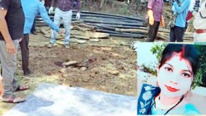 नवविवाहिता महिला की बाड़ी में मिली लाश, जांच में जुटी पुलिस Chhattisgarh Crimes