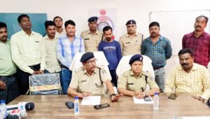 दृश्यम फिल्म की तर्ज पर हुई हत्या का पुलिस ने किया खुलासा, पत्नी व सास ने आरोपी के साथ मिलकर की हत्या Chhattisgarh Crimes