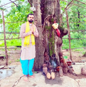 माता पहुँचानी पर मां शीतला से आशीर्वाद लेने परिवार सहित उमड़े लोग Chhattisgarh Crimes