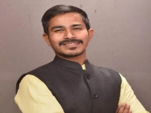 भिलाई नगर निगम के पार्षद पद से निष्कासित इंजी. सलमान को हाईकोर्ट से राहत मिलने के बाद निगम सरकार ने उन्हें फिर से पार्षद बना दिया Chhattisgarh Crimes