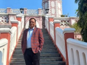 खैरागढ़ इंदिरा कला संगीत विश्वविद्यालय के प्रोफेसर पर छेड़छाड़ का आरोप लगा Chhattisgarh Crimes