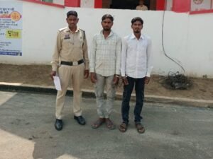 रायपुर जिले के खरोरा इलाके में दो सगे भाइयों ने पड़ोसी महिला की हत्या कर दी Chhattisgarh Crimes