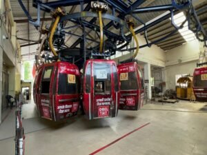 राजनांदगांव जिले के डोंगरगढ़ स्थित मां बम्लेश्वरी मंदिर का रोपवे 22 दिन बाद फिर से शुरू हो गया Chhattisgarh Crimes