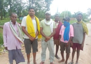 राजापड़ाव क्षेत्र में शोपीस बना बिजली के खंभा, खडा़ कर छोड़ दिया विधुत विभाग Chhattisgarh Crimes