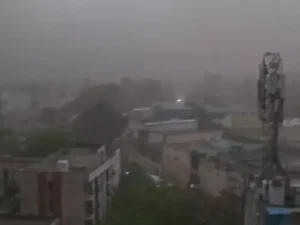 छत्तीसगढ़ में अगले 3 से 4 दिन बस्तर और रायपुर संभाग के जिलों में बारिश की आशंका Chhattisgarh Crimes