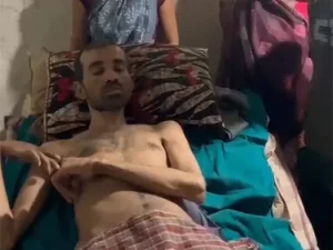 सारंगढ़-बिलाईगढ़ जिले में एक दिव्यांग शख्स ने सामाजिक बहिष्कार से तंग आकर राज्यपाल से इच्छा मृत्यु की अनुमति मांगी Chhattisgarh Crimes