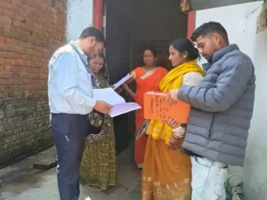 अंबिकापुर नगर निगम क्षेत्र के चार वार्डों में पीलिया के मरीजों की बढ़ती संख्या की खबरों के बीच स्वास्थ्य अमले ने घर-घर सर्वे कर संदिग्ध मरीजों के ब्लड सैंपल लिए Chhattisgarh Crimes