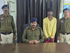 बिलासपुर पुलिस ने नशे के खिलाफ चलाए जा रहे अभियान के तहत चार लोगों को गिरफ्तार किया Chhattisgarh Crimes