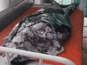 छत्तीसगढ़ के बलौदाबाजार जिले में सर्दी-खांसी का इलाज कराने गई गर्भवती महिला की झोलाछाप डॉक्टर और सरपंच के क्लिनिक में संदिग्ध परिस्थितियों में मौत Chhattisgarh Crimes